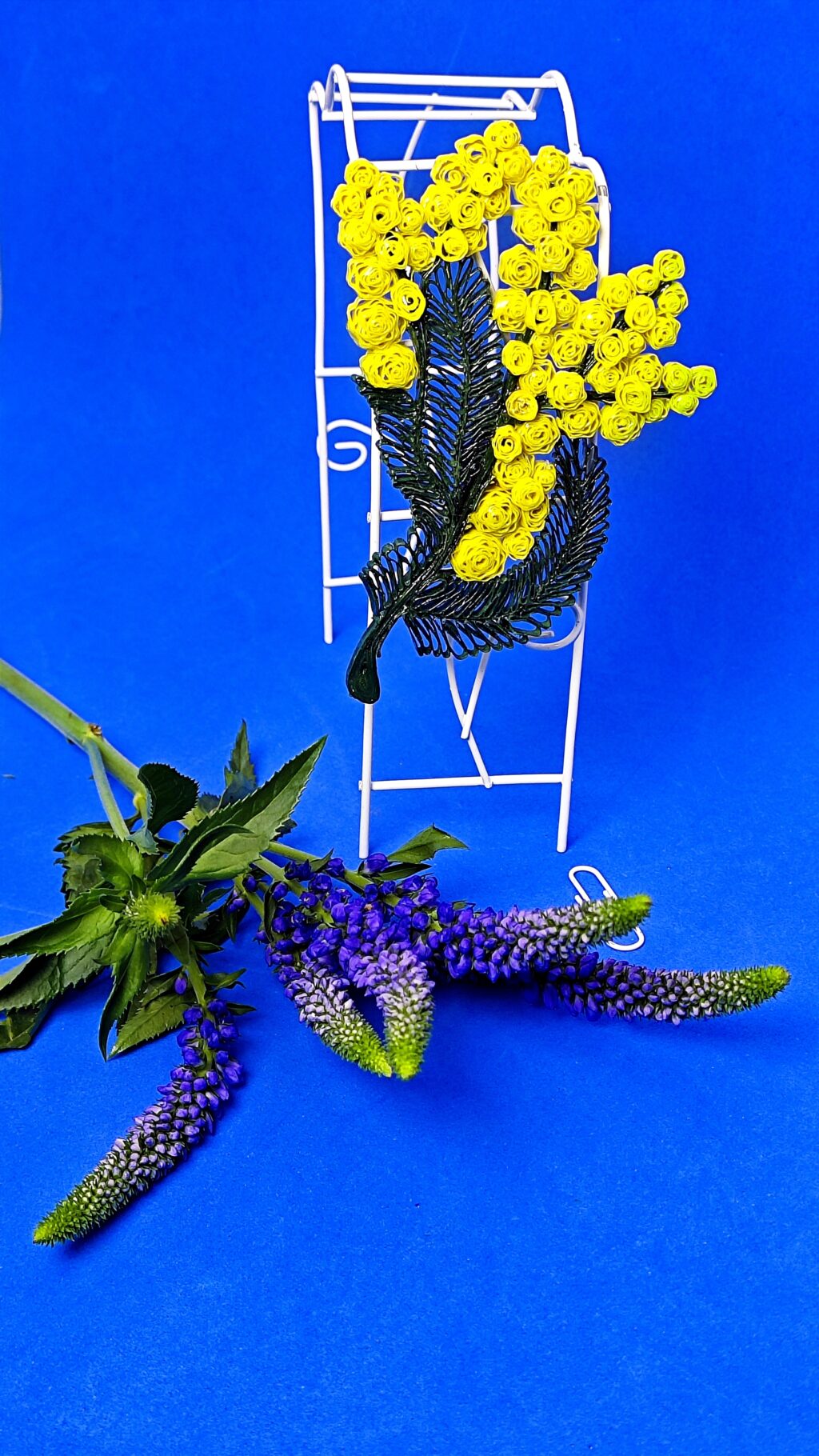 Брошь квиллинг «Мимоза»