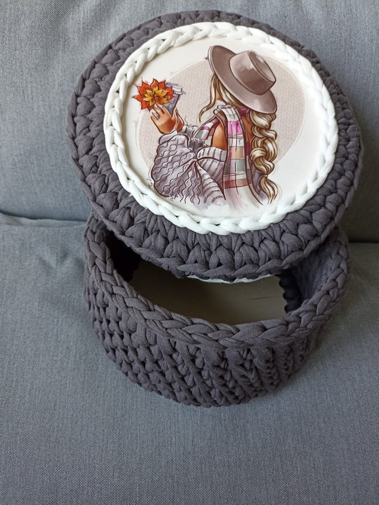 Корзинка для хранения из трикотажной пряжи