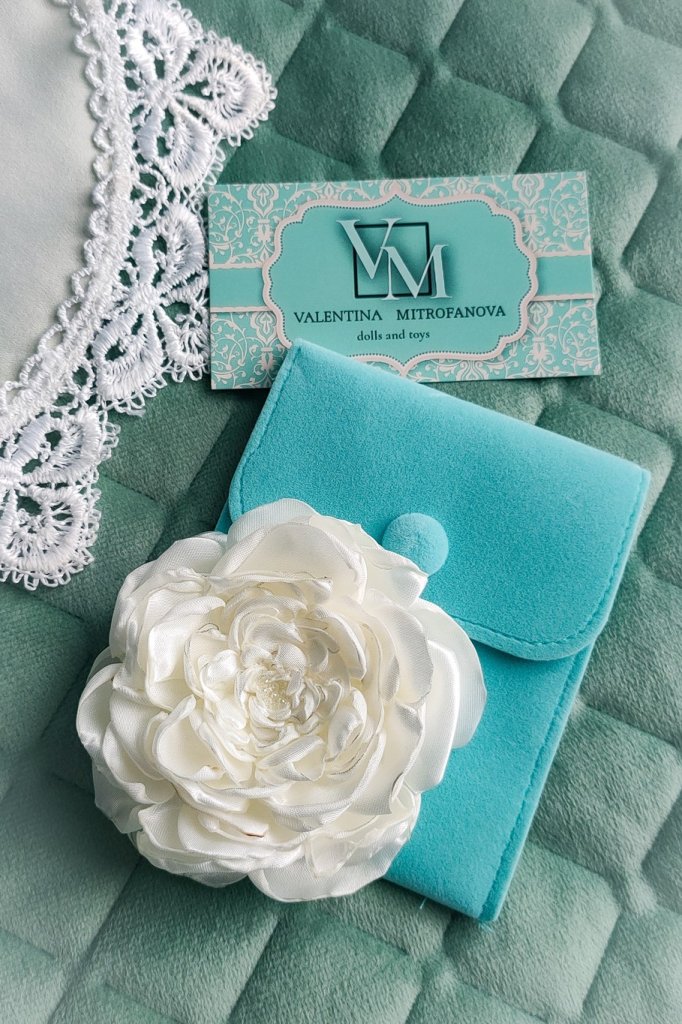 Брошь Остинка