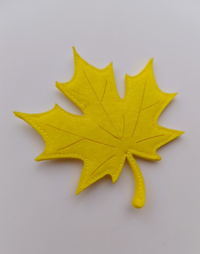 Осенние листья из фетра