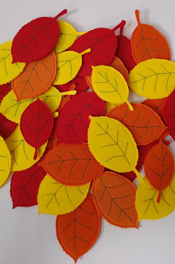 Осенние листья из фетра