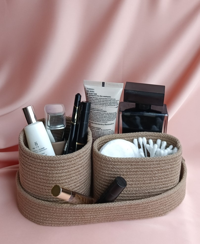 Набор для косметики/ванной комнаты