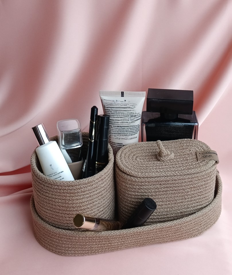 Набор для косметики/ванной комнаты