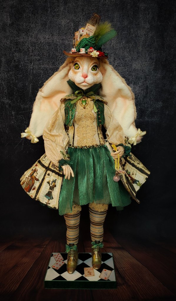 Мартовский заяц Лилу.