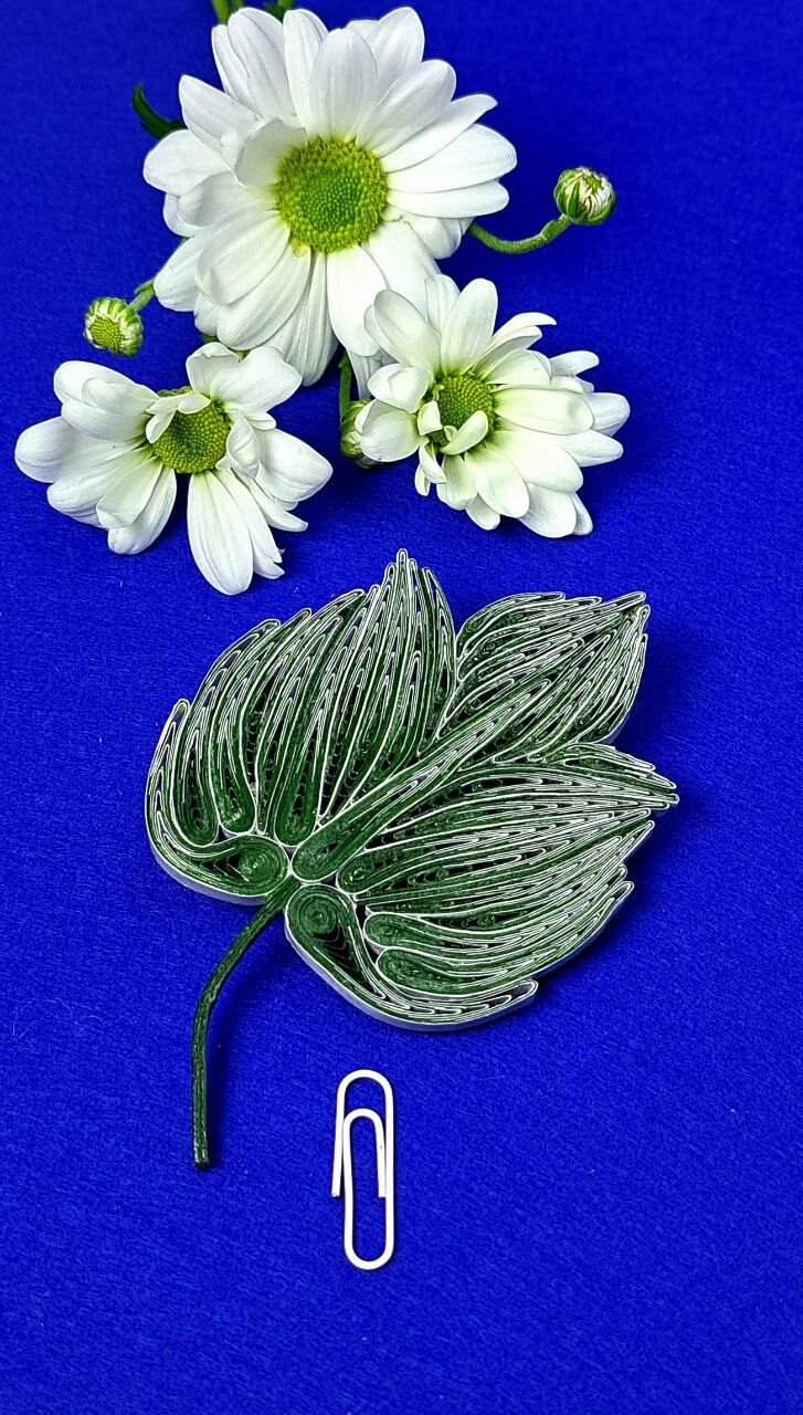 Комплект украшений квиллинг-графика «Листья»