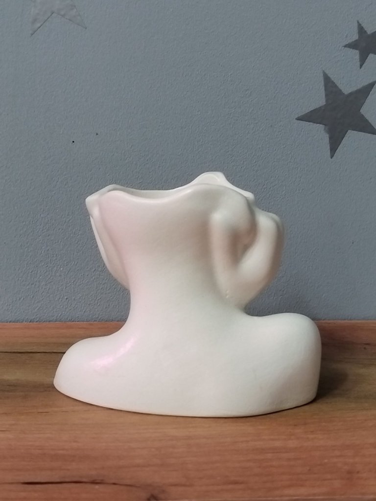 Кашпо декоративное. Ника