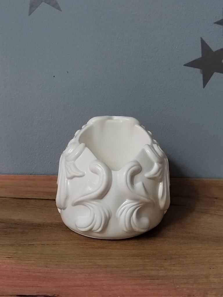 Кашпо Череп