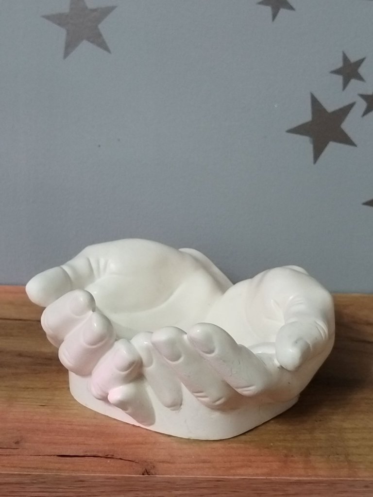 Подставка декоративная. Статуэтка. Руки Давида