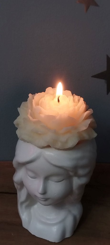 Кашпо декоративное. Девушка