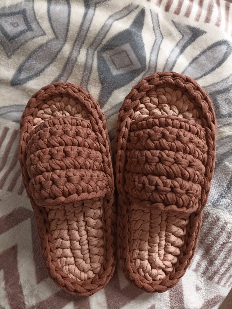 Тапочки домашние детские