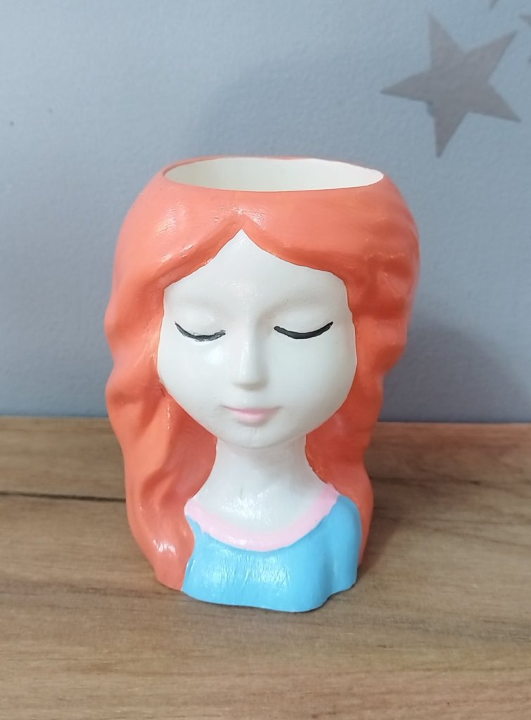 Кашпо декоративное. Три Девушки