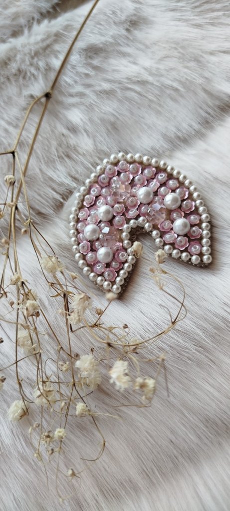 Брошь Кокошник розовый