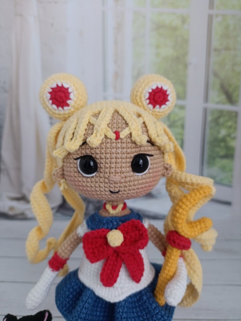 Кукла вязаная интерьерная в образе «Сейлор Мун»