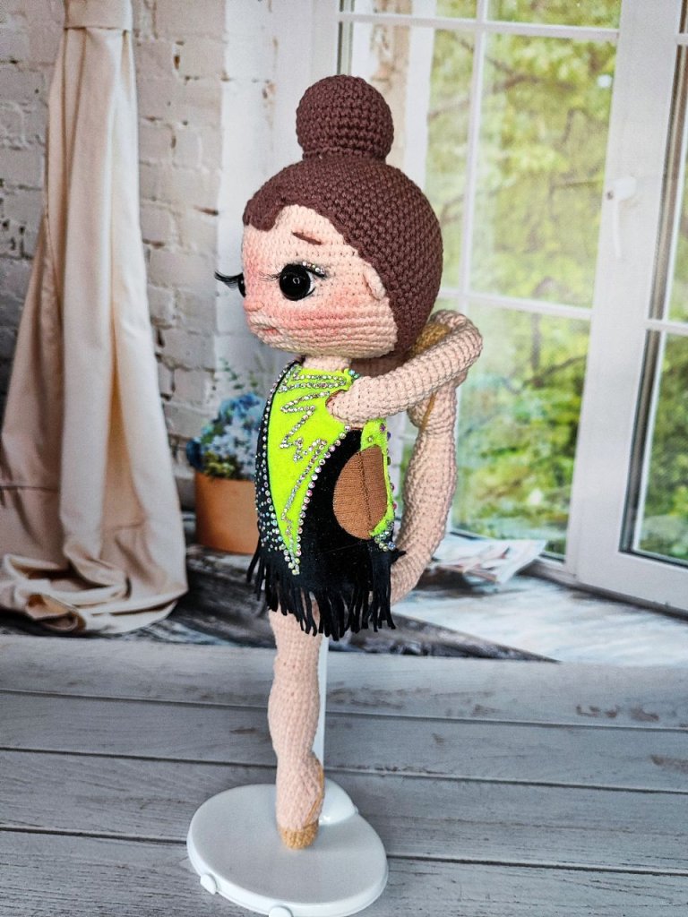 Кукла гимнастка