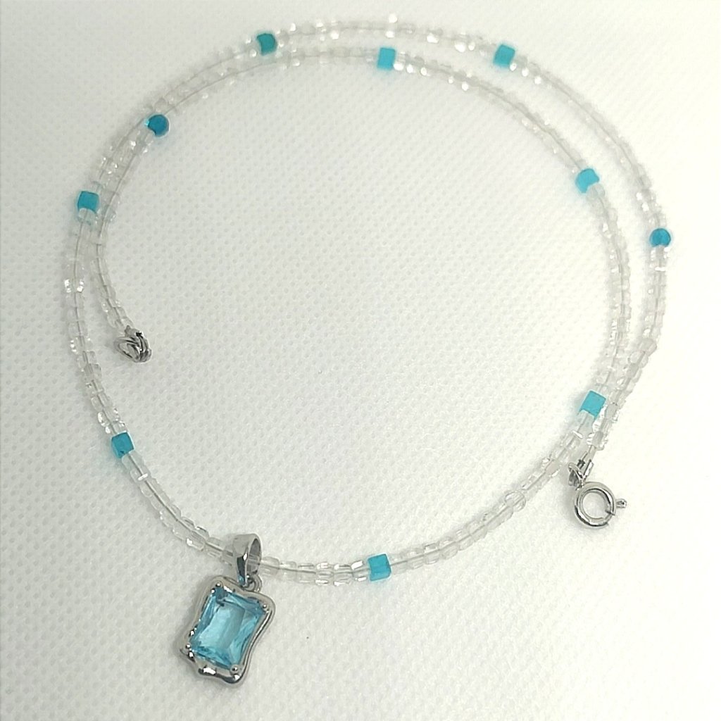 Горный хрусталь и апатит