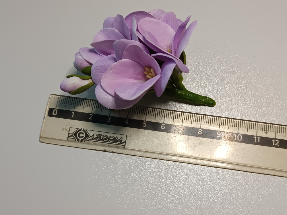 Брошь из фоамирана «Сиреневая гортензия»