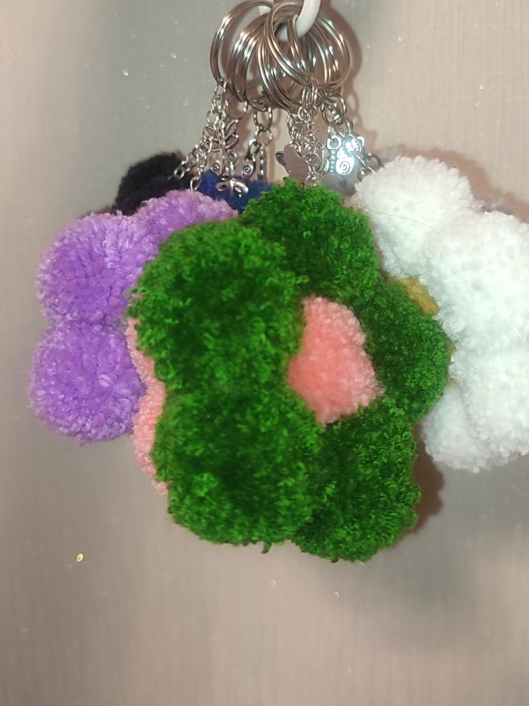 Брелок-подвеска «Ромашка»