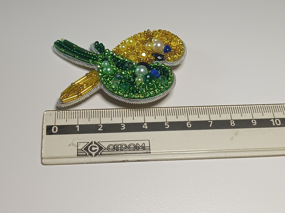 Брошь «Попугаи-неразлучники»