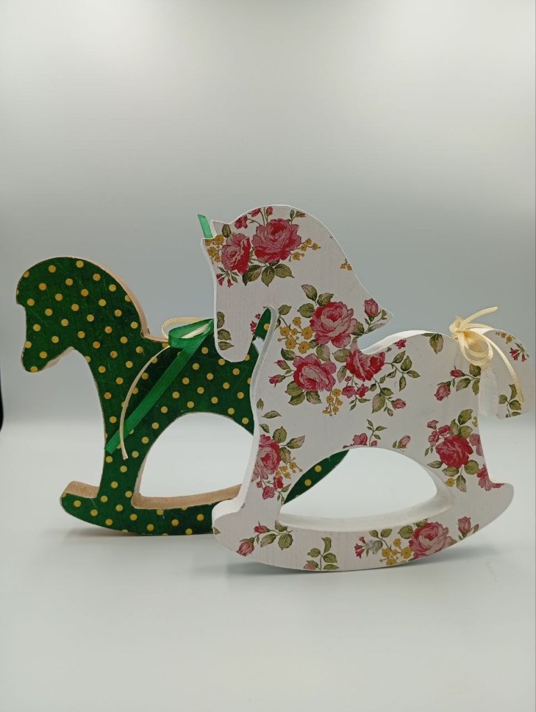 Лошадка качалка