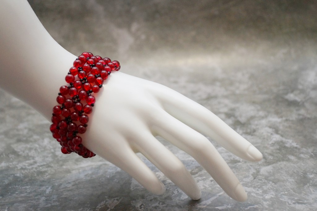 Женский браслет Маковое поле