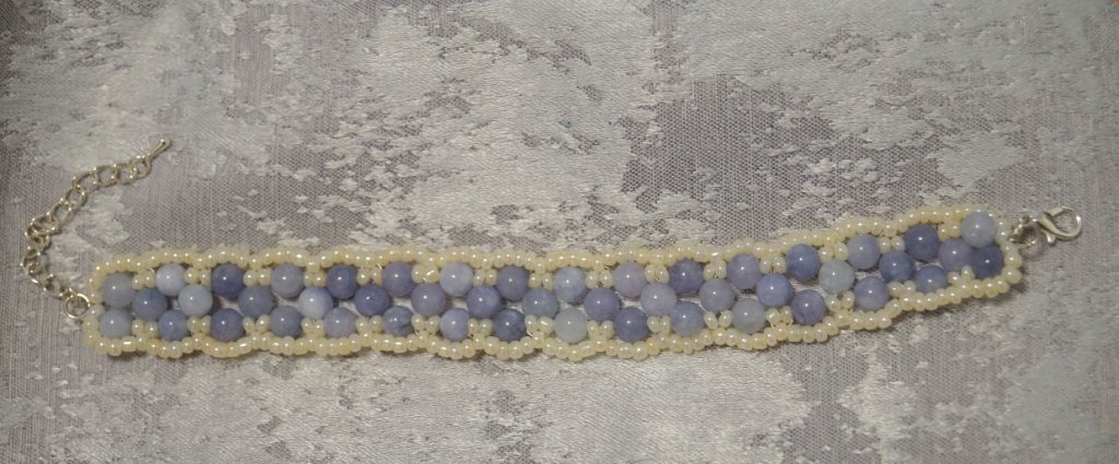 Женский браслет Волна из натурального камня аквамарин