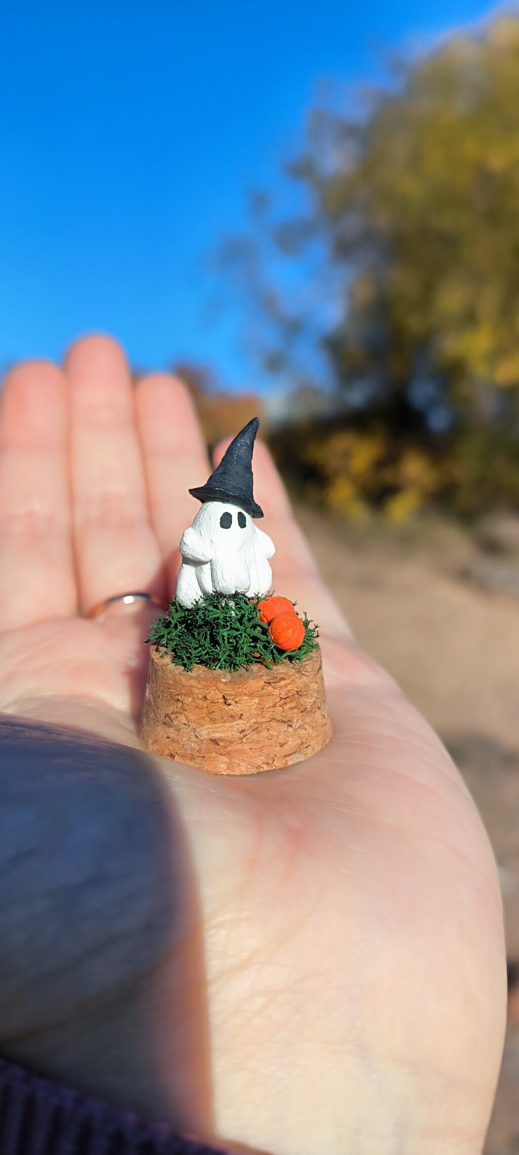 Привидение в клоше