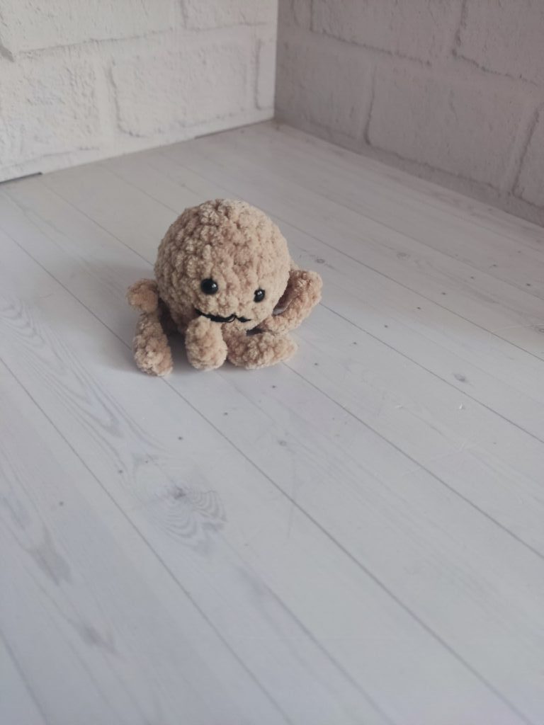 Осьминог маленький