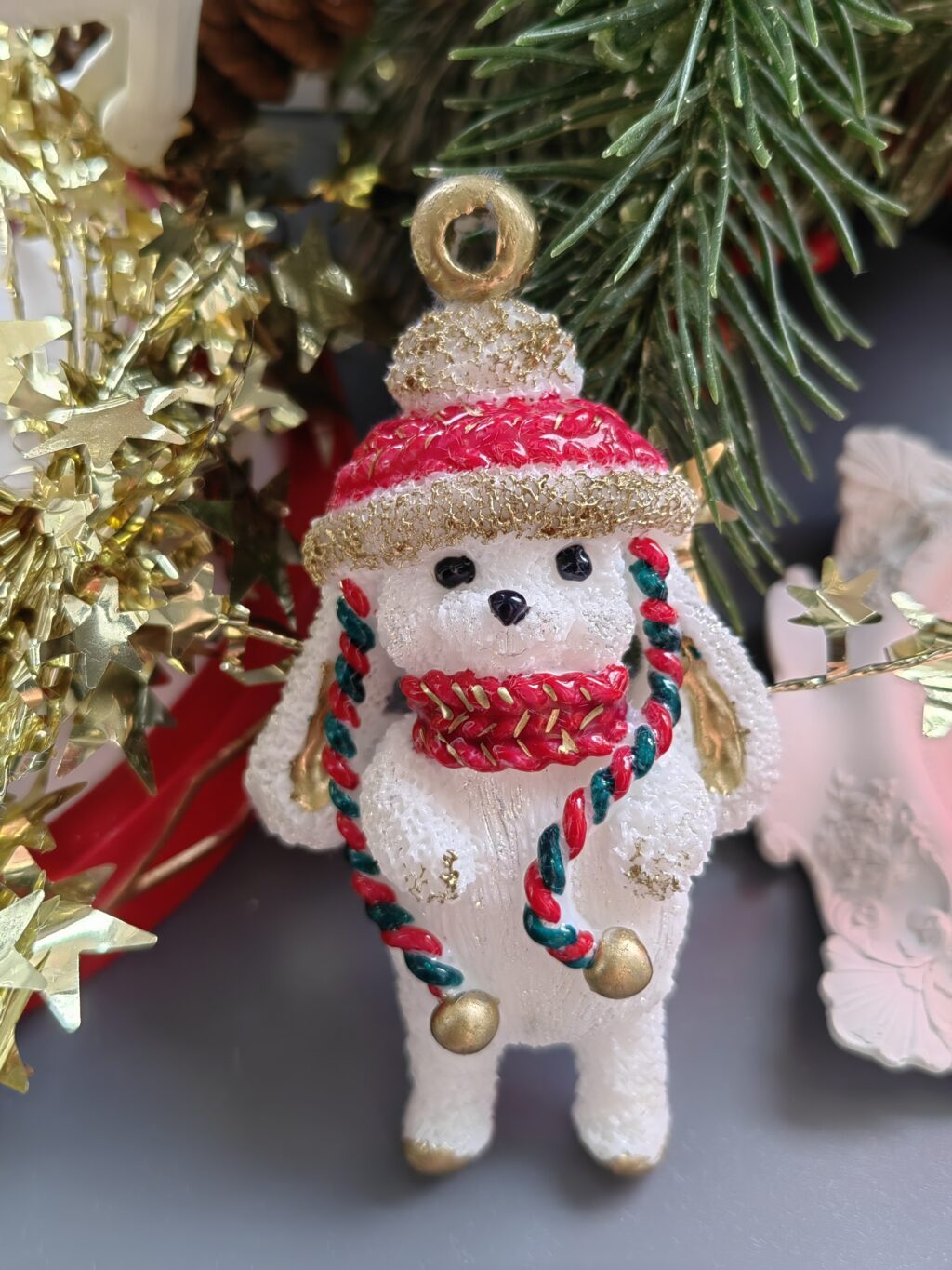 Елочная игрушка из эпоксидной смолы