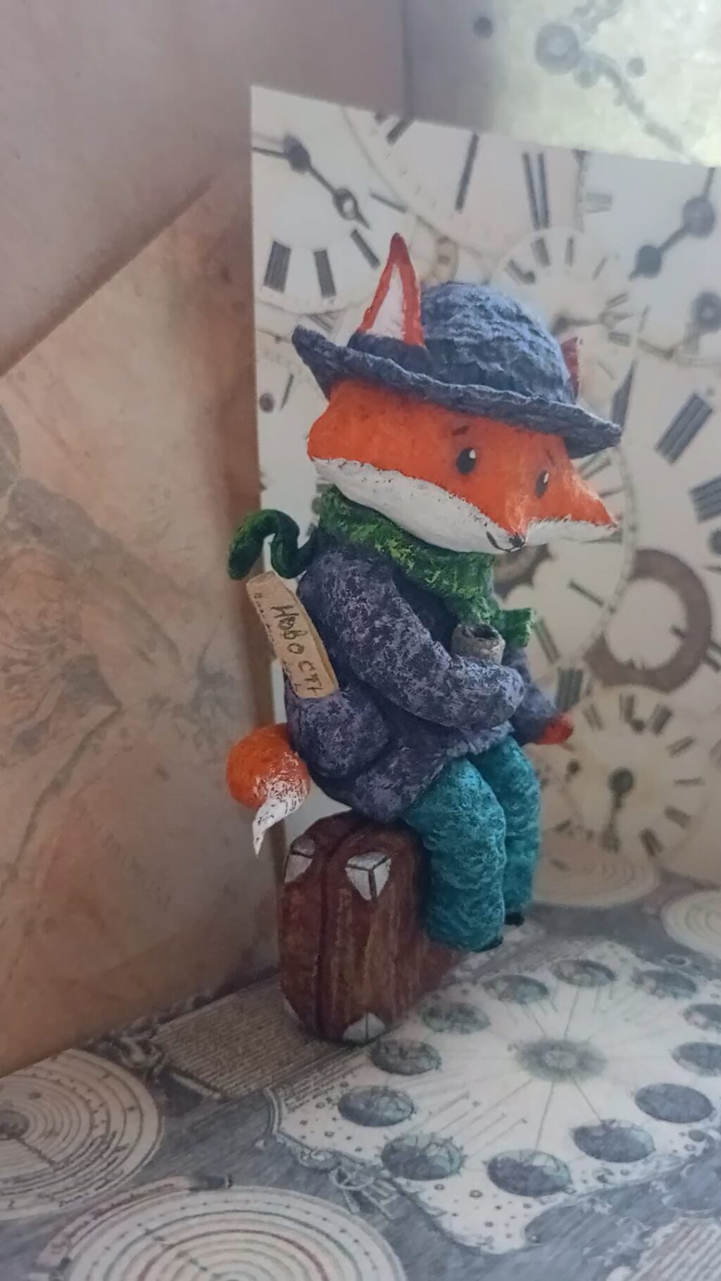 Лисëнок с чемоданчиком