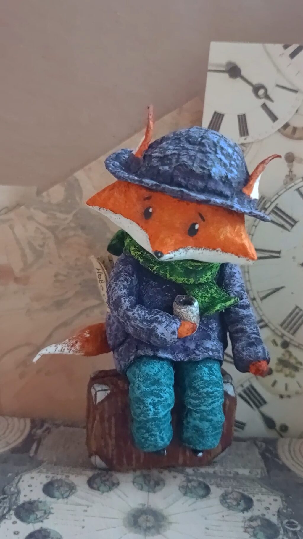 Лисëнок с чемоданчиком