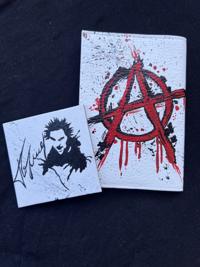 Обложка на паспорт «Король и Шут»