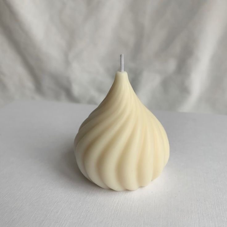 Свеча-Витой конус