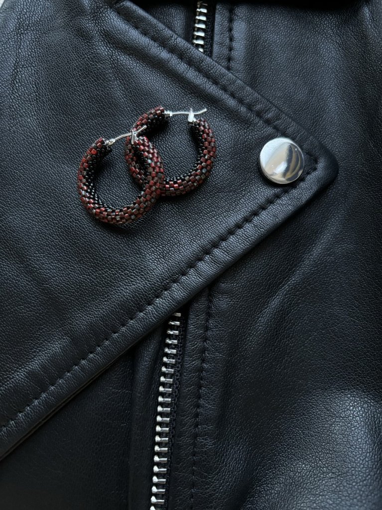 Серьги из бисера Пикассо