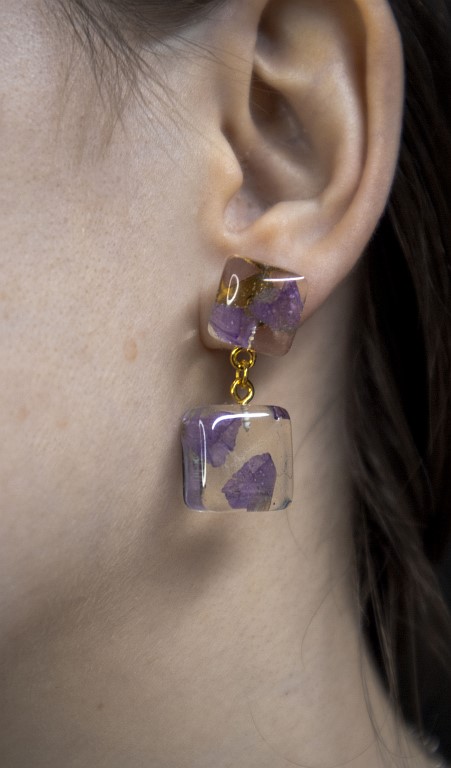 Серьги с фиолетовыми цветами