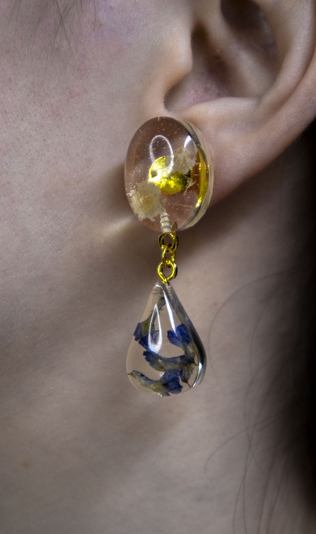 Серьги с цветами