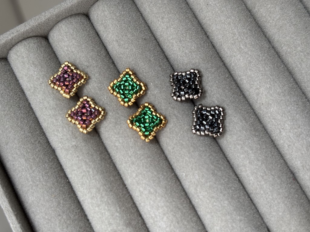 Серьги из японского бисера клевер