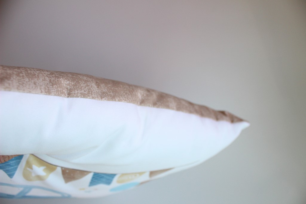 Детская декоративная подушка