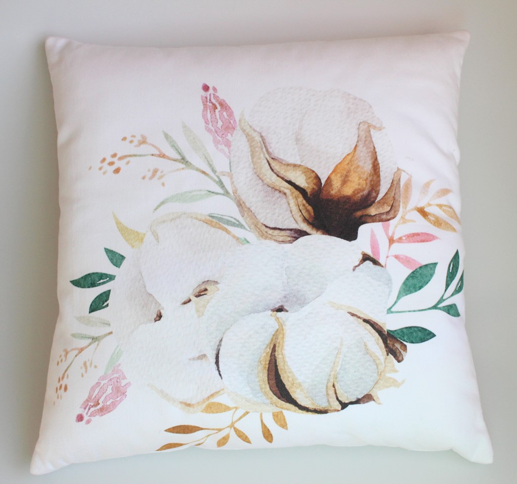 Декоративная подушка