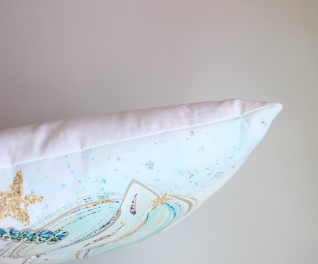 Декоративная подушка