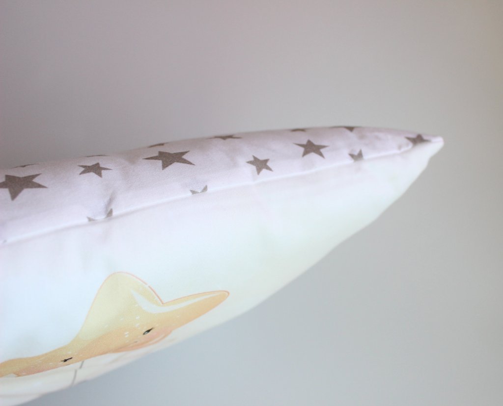 Декоративная подушка