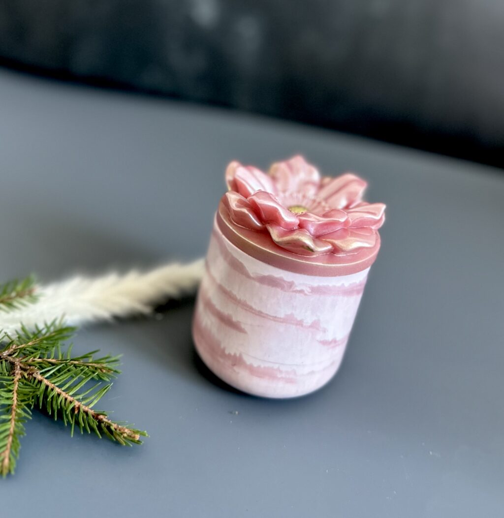 Шкатулка «Цветок» из эпоксидной смолы