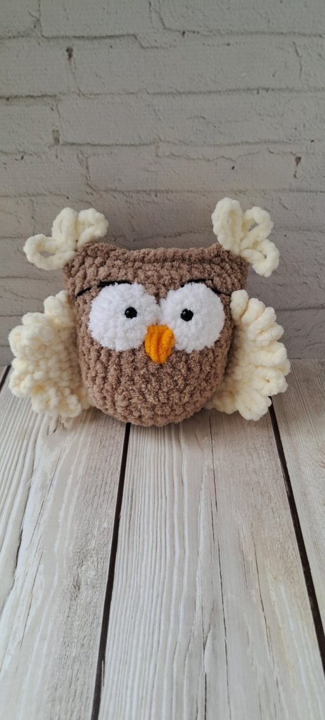Вязаная совушка