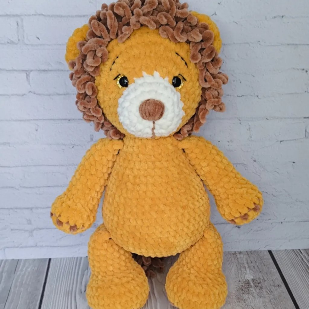 Вязаная игрушка лев ручной работы