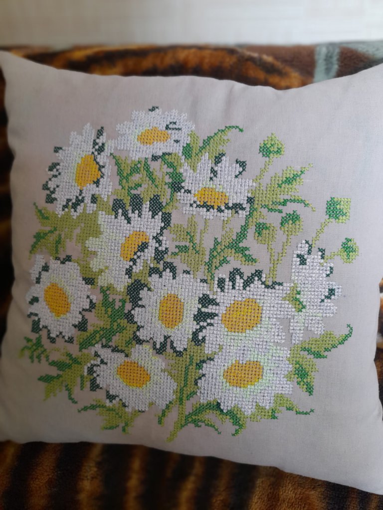 набор интерьерных подушек «Ромашковое поле»