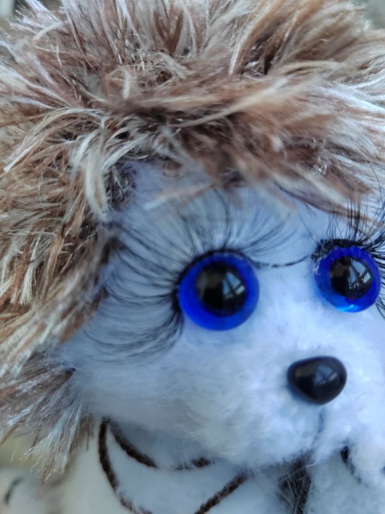 Вязаная игрушка ручной работы Ёжик с грибочком из мягкой пряжи | Подарок для детей, декора и коллекций