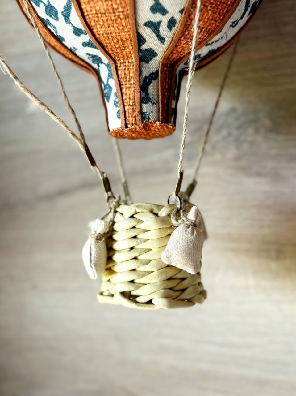 Воздушный шар интерьерный.