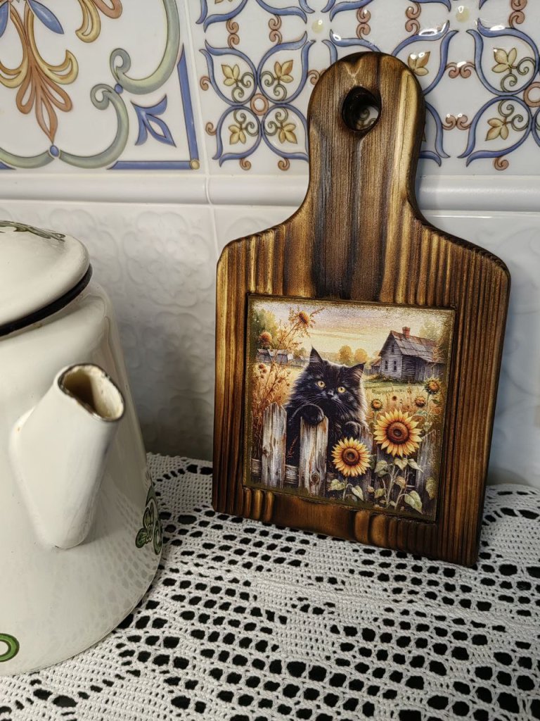 Кухонная доска для сервировки