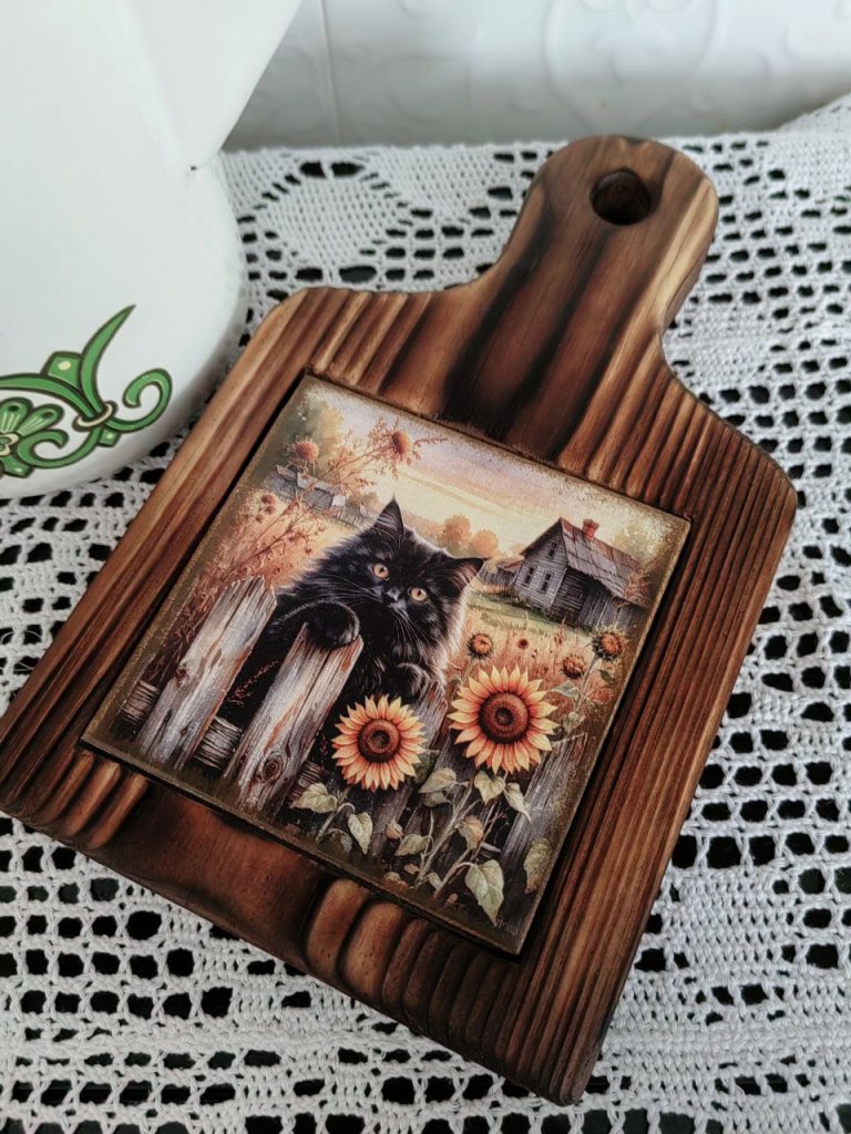 Кухонная доска для сервировки