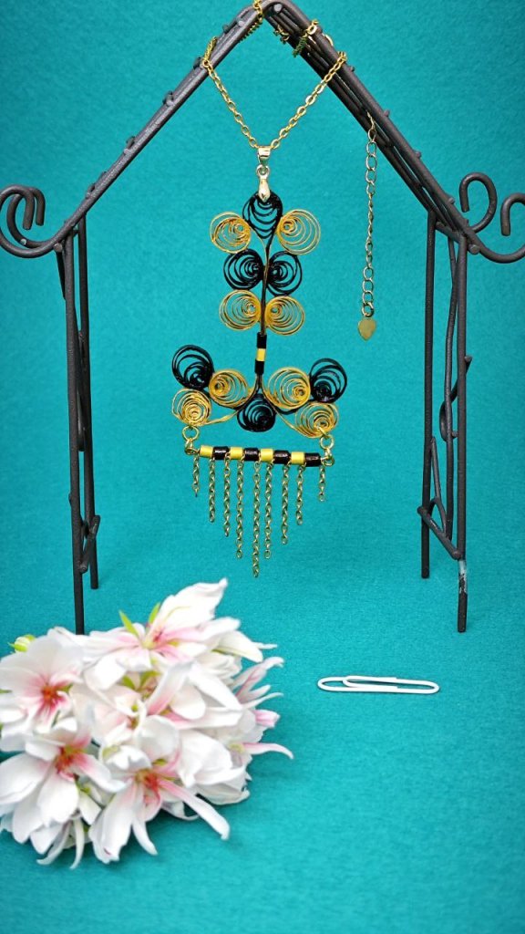 Ажурный комплект украшений