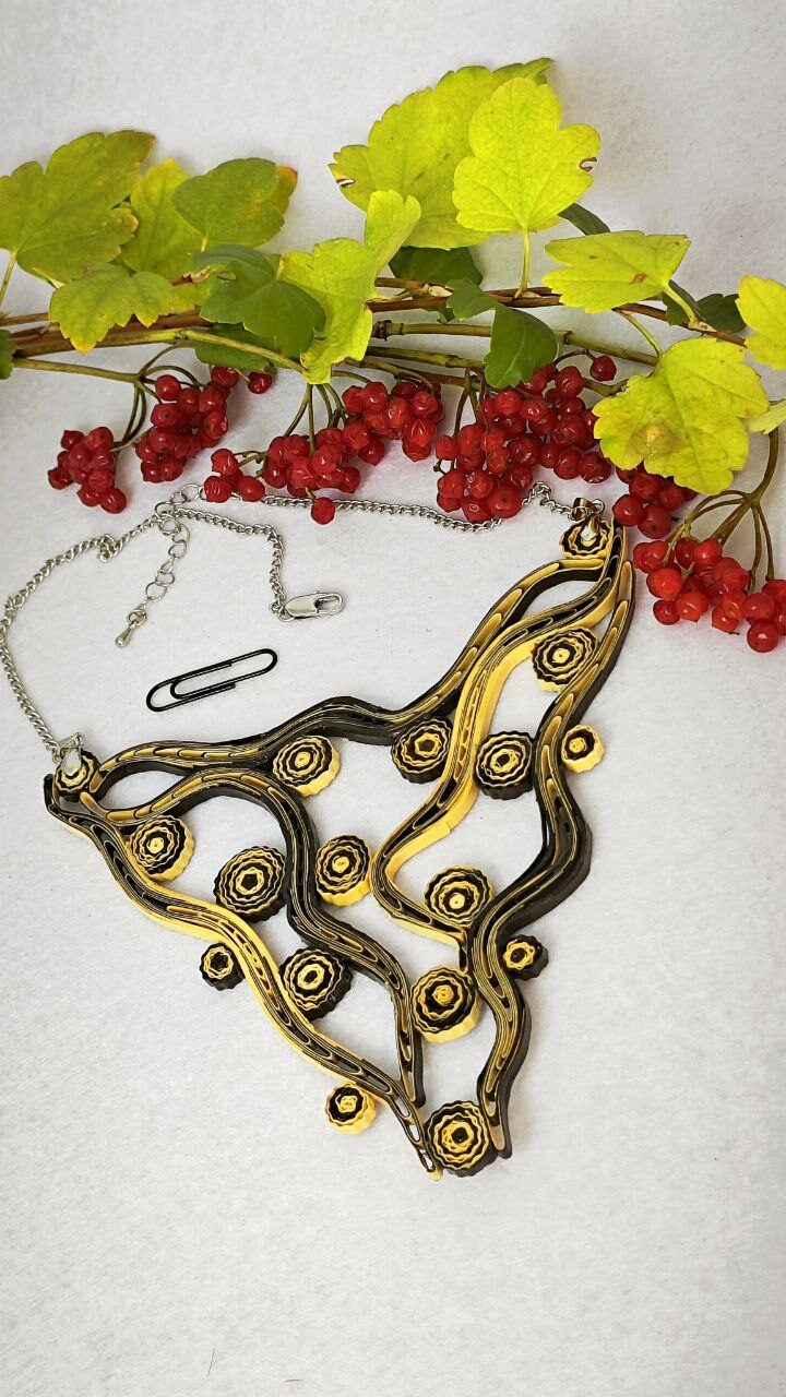 Комплект украшения квиллинг-графика.